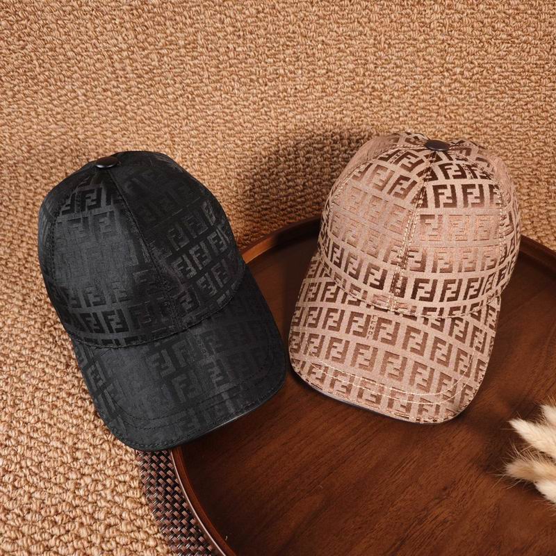 Fendi cap dx32